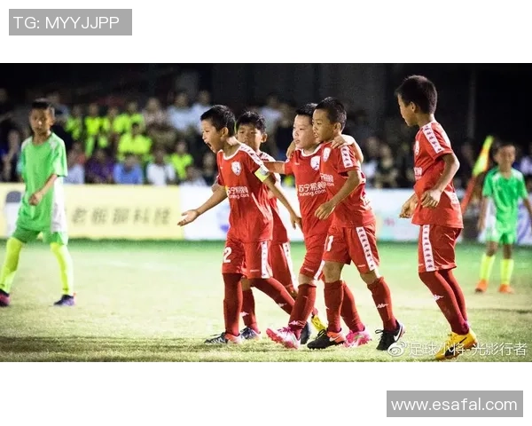 广州足球队与杭州足球队耐力对决赛后分析与反思